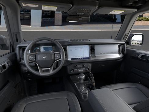 New 2025 Ford Bronco Badlands AWD/4WD image 9