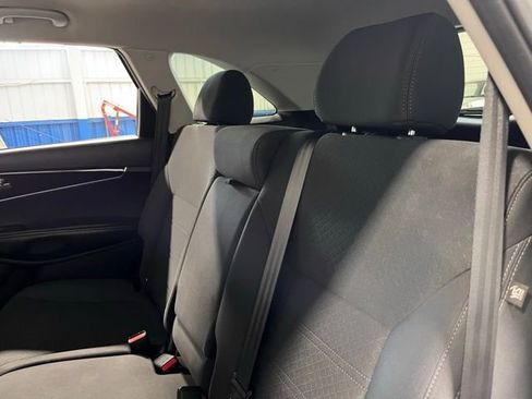 Used 2020 Kia Sorento AWD V6 image 19