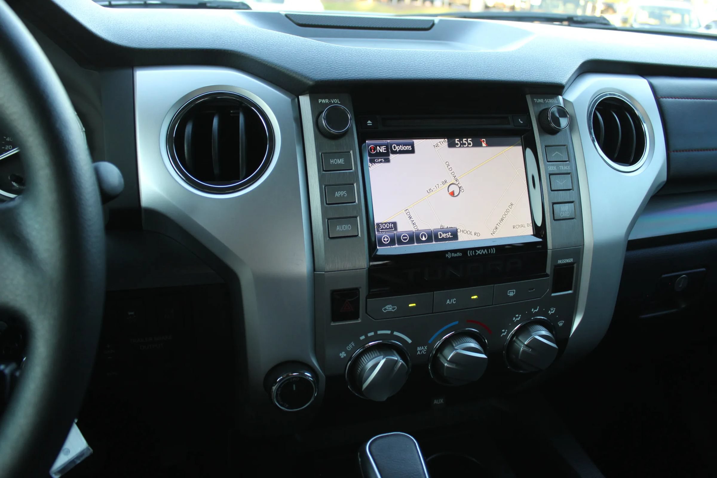 Used 2017 Toyota Tundra TRD Pro AWD/4WD image 17