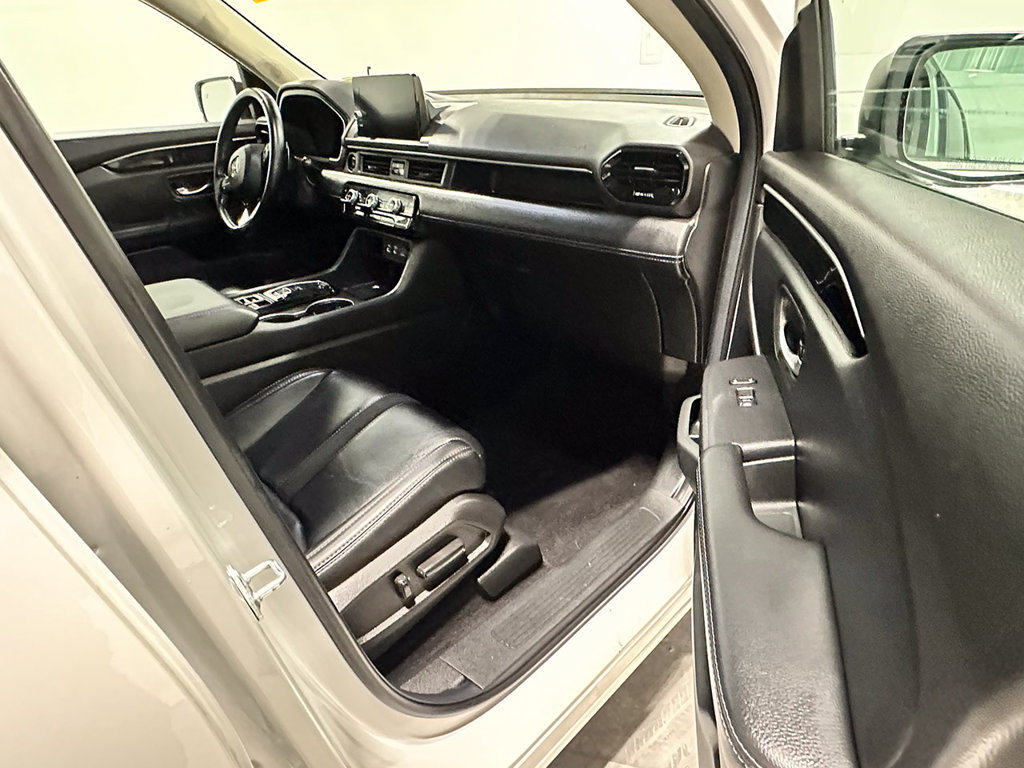 Used 2025 Honda Pilot EX-L image 26