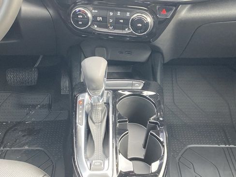 New 2026 Chevrolet Trax ACTIV w/ Sunroof Package image 18