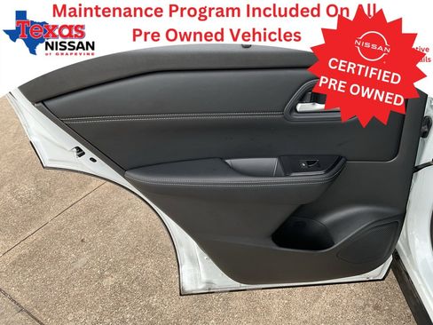 Used 2024 Nissan Rogue SV w/ SV Premium Package image 18