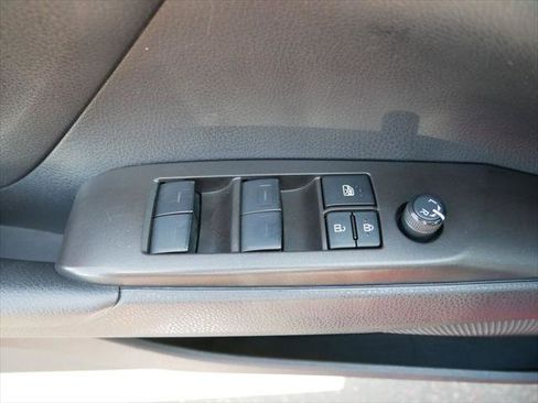 Certified 2023 Toyota Camry SE FWD image 16