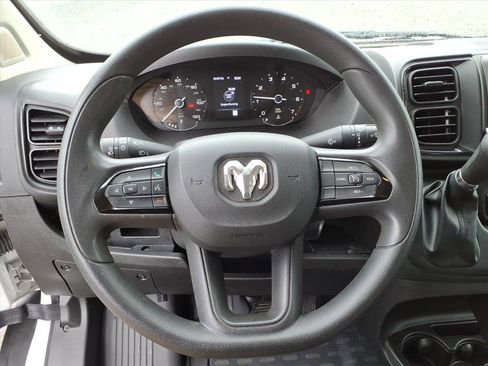 Used 2023 RAM ProMaster 2500 FWD image 12