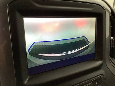 Used 2022 GMC Sierra 2500 Pro w/ Convenience Package image 15