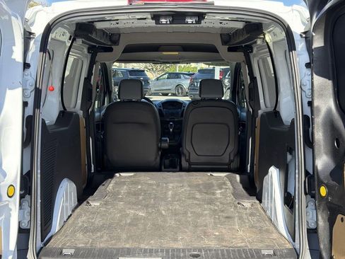 Used 2017 Ford Transit Connect XL image 21