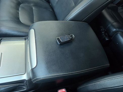 Used 2020 Toyota Land Cruiser Heritage Edition image 44