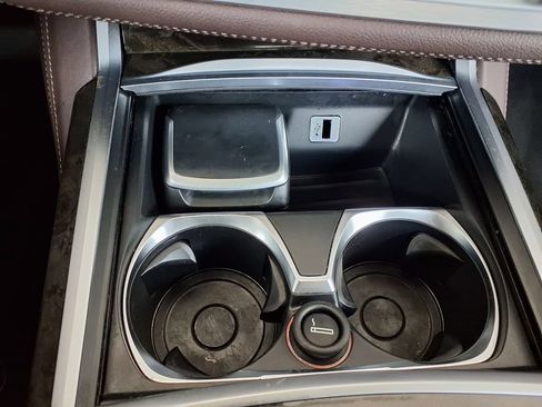 Used 2018 BMW 740i RWD image 30