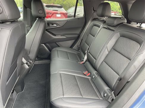 New 2026 Chevrolet Equinox LT w/ Convenience Package II image 22