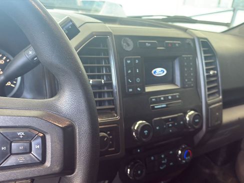 Used 2018 Ford F150 XLT AWD/4WD image 4