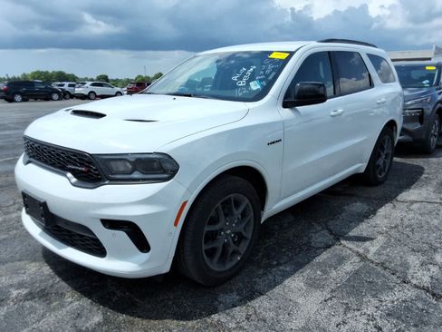 Used 2026 Dodge Durango GT w/ Blacktop Package AWD/4WD image 2
