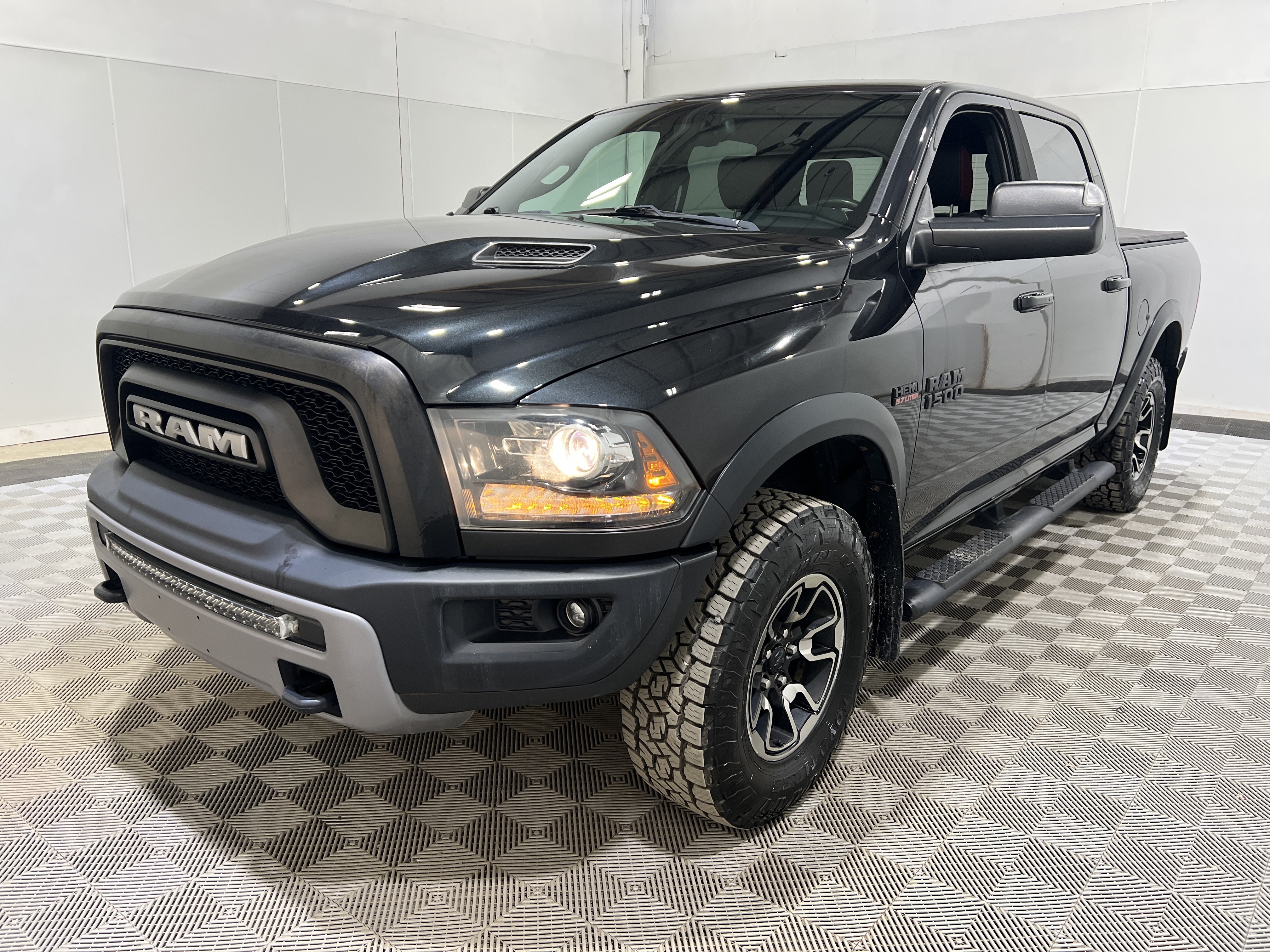 Used 2016 RAM 1500 Rebel w/ Luxury Group AWD/4WD image 1