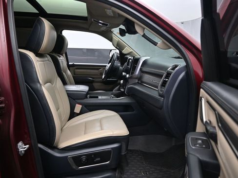 Used 2019 RAM 1500 Limited image 29