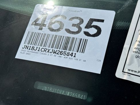 Used 2018 Nissan Rogue Sport S image 3