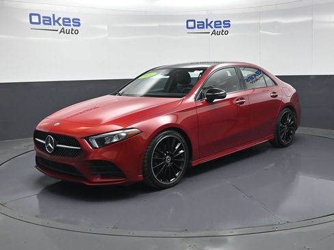 Used 2022 Mercedes-Benz A 220 4MATIC image 3