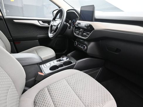 Used 2020 Ford Escape SE FWD image 27