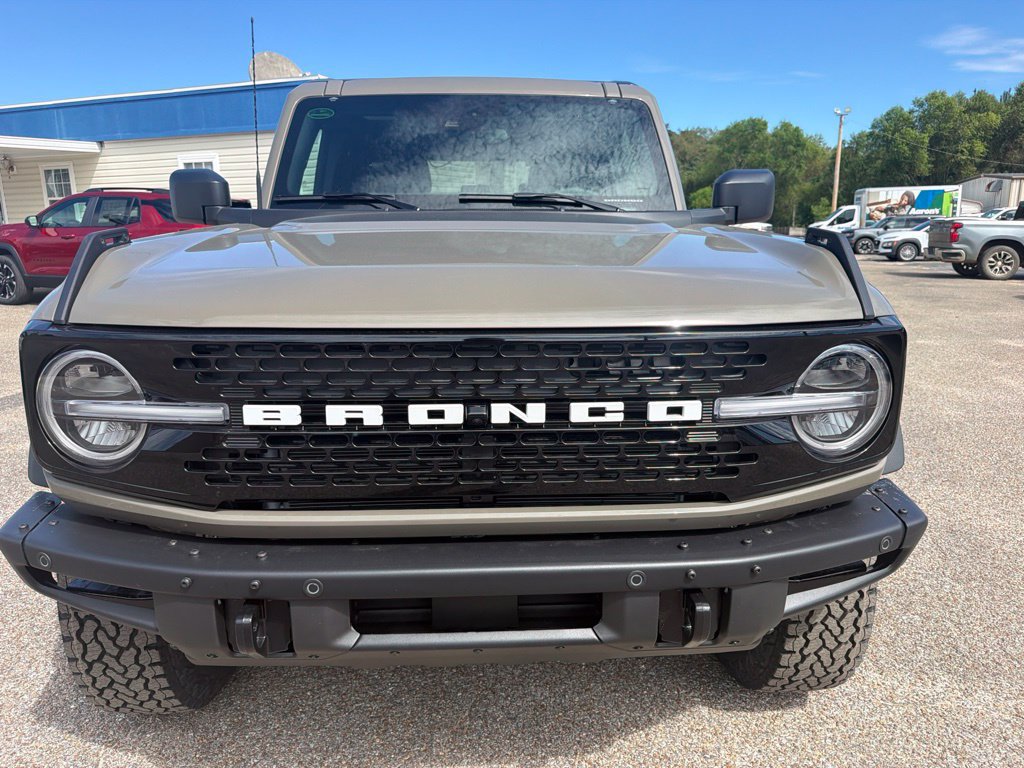 New 2026 Ford Bronco Badlands AWD/4WD image 2