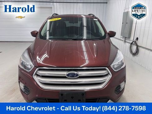 Used 2018 Ford Escape SE AWD/4WD image 2