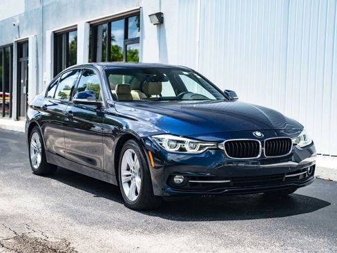 Used 2016 BMW 328i Sedan RWD image 2