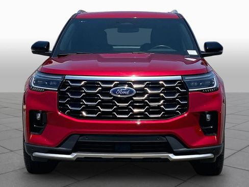 Certified 2025 Ford Explorer Platinum w/ Ultimate Package AWD/4WD image 5