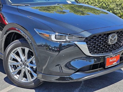 New 2025 MAZDA CX-5 AWD 2.5 S w/ Premium Plus Pkg image 5