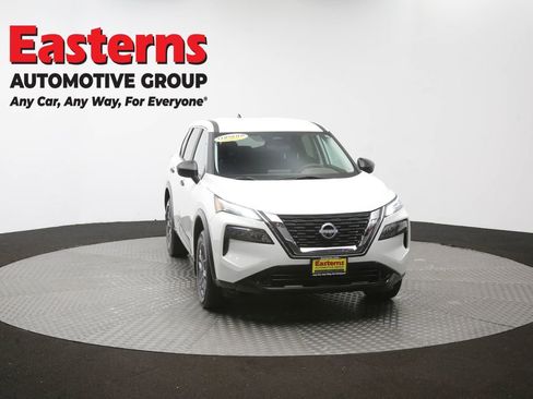 Used 2023 Nissan Rogue S AWD/4WD image 52