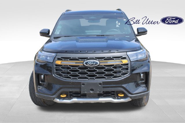 Used 2026 Ford Explorer Tremor w/ Tremor Ultimate Package AWD/4WD image 2