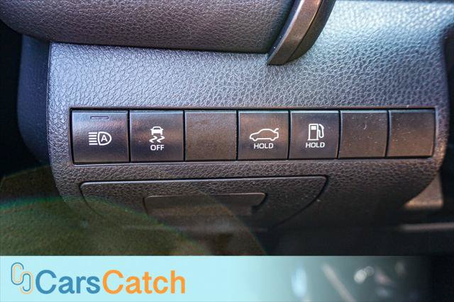 Used 2020 Toyota Camry LE FWD image 22