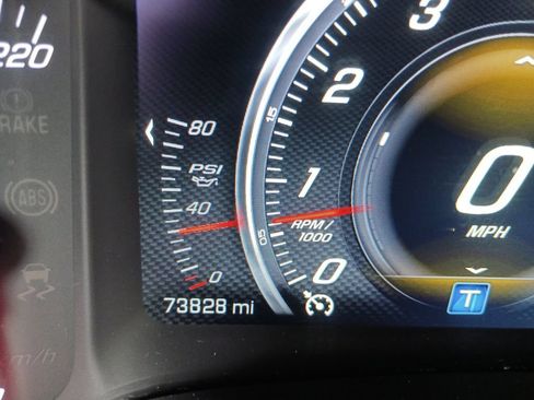 Used 2015 Chevrolet Corvette Z06 w/ 2LZ Preferred Equipment Group RWD image 19