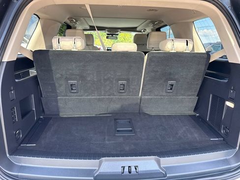 Used 2023 Ford Expedition Platinum RWD image 18