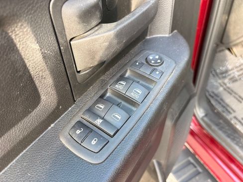 Used 2022 RAM 1500 Tradesman w/ Chrome Plus Package RWD image 12