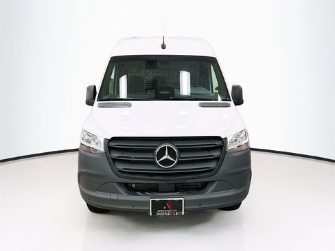 New 2025 Mercedes-Benz Sprinter 2500 image 2