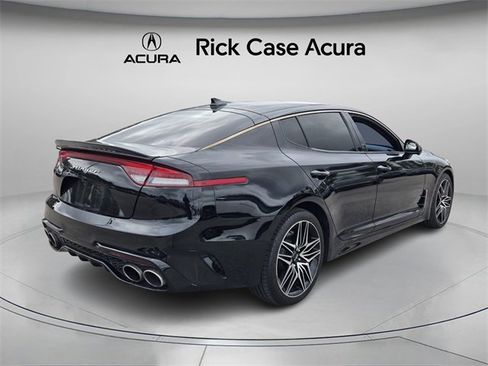 Used 2022 Kia Stinger GT2 w/ Red Interior Color Package image 8