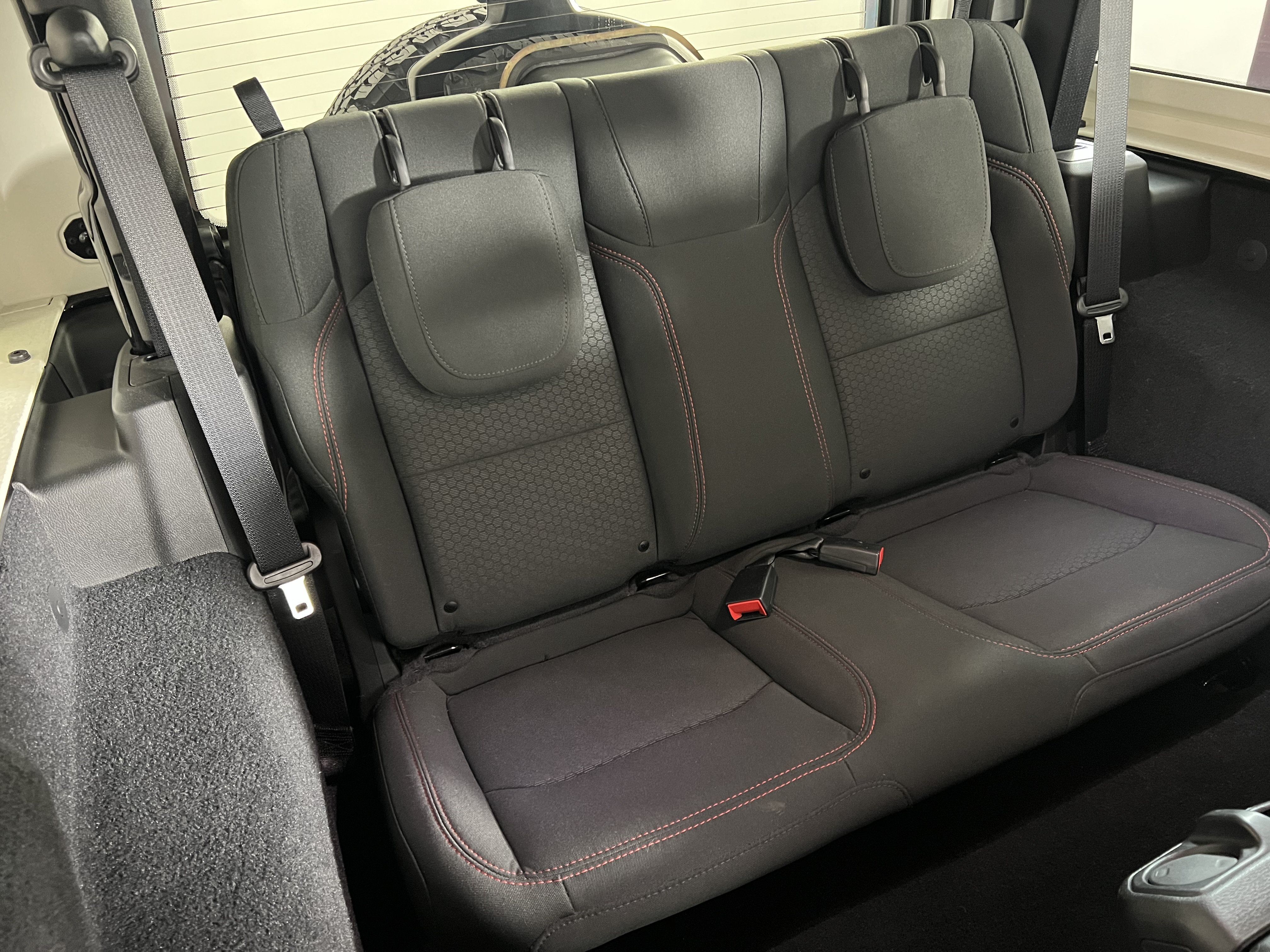 Used 2020 Jeep Wrangler Rubicon AWD/4WD image 22