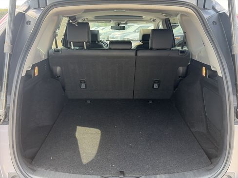 Used 2022 Honda CR-V Touring image 11