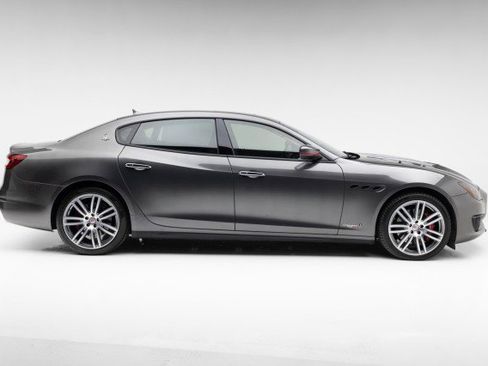 Used 2017 Maserati Quattroporte S GranSport Q4 image 15