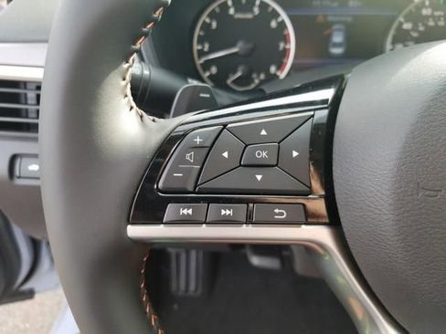 New 2025 Nissan Altima 2.5 SR image 16