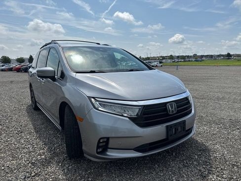 Used 2022 Honda Odyssey Elite image 14