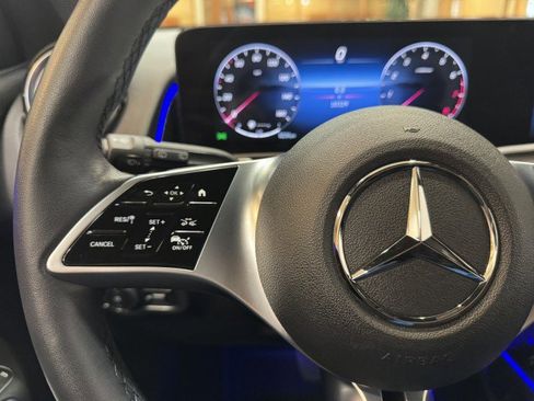 Certified 2024 Mercedes-Benz GLB 250 image 20