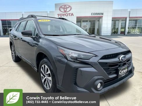 Used 2025 Subaru Outback AWD/4WD image 1
