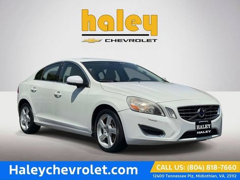Used 2013 Volvo S60 T5 AWD/4WD image 1