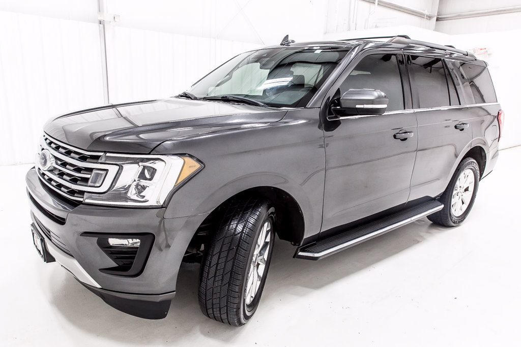 Used 2020 Ford Expedition XLT w/ Equipment Group 202A RWD image 2