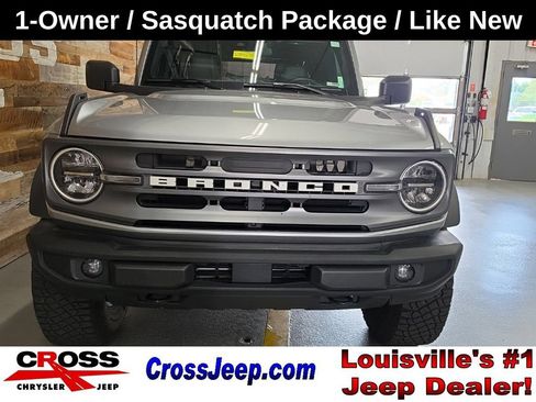Used 2024 Ford Bronco Big Bend w/ Sasquatch Package AWD/4WD image 3