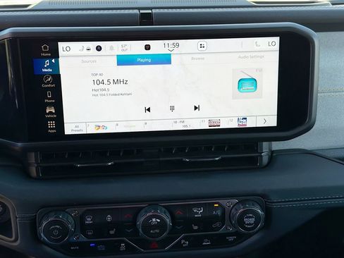 Used 2025 Jeep Wrangler Sahara 4xe w/ Safety Group image 15