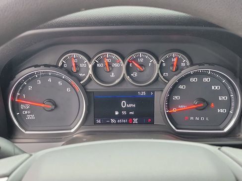 Used 2019 Chevrolet Silverado 1500 LT w/ Remote Start Package image 24