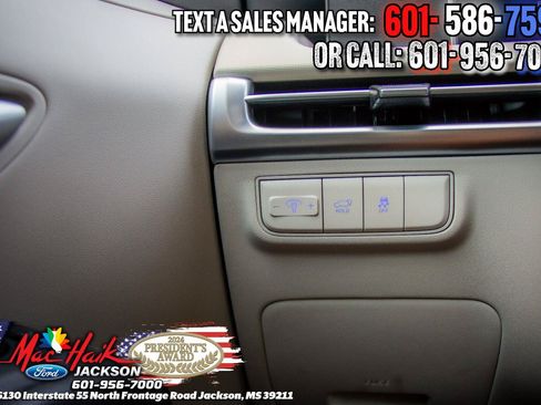 Used 2025 Hyundai Tucson SEL AWD/4WD image 19