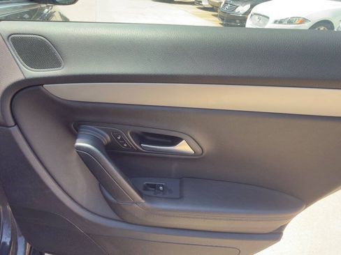 Used 2012 Volkswagen CC Sport FWD image 36