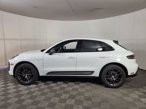 Used 2023 Porsche Macan Turbo AWD/4WD image 4
