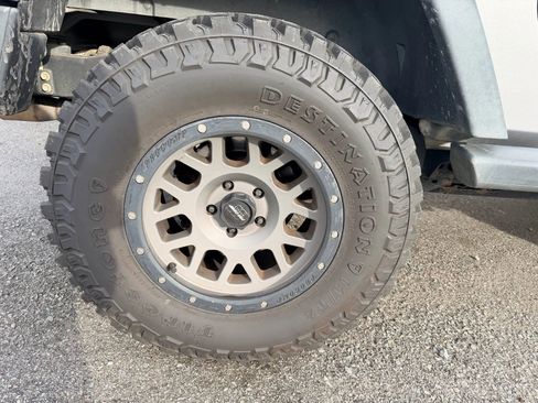 Used 2015 Jeep Wrangler Sport w/ Quick Order Package 23S image 6