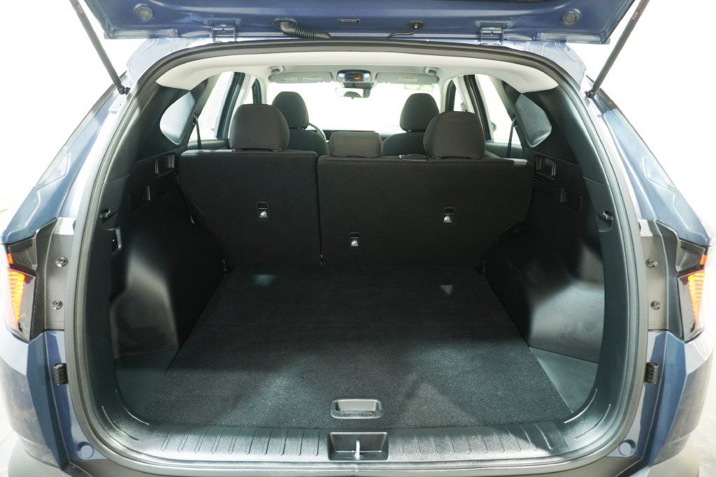Certified 2026 Hyundai Tucson SE AWD/4WD image 6